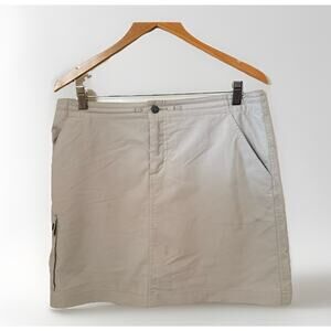 Patagonia Lightweight Cargo Pocket Hiking Skort Skirt Khaki Women's Size 10